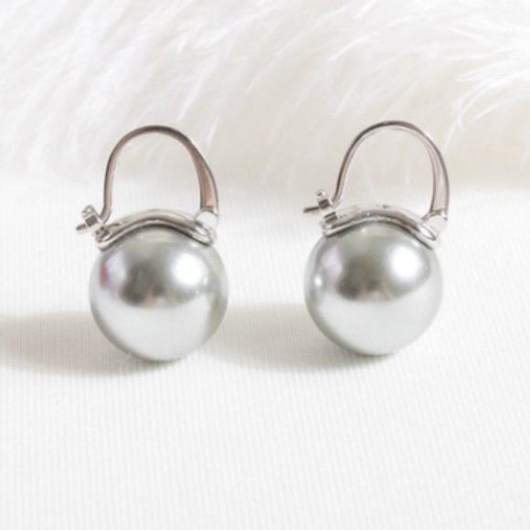 kate spade Jewelry - Kate Spade Shine On Silver Drop Earrings